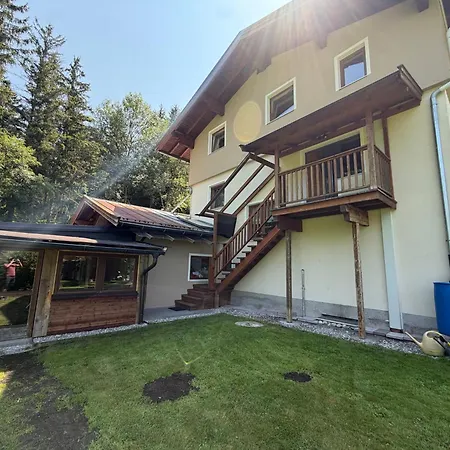 Hochsitz شقة *
